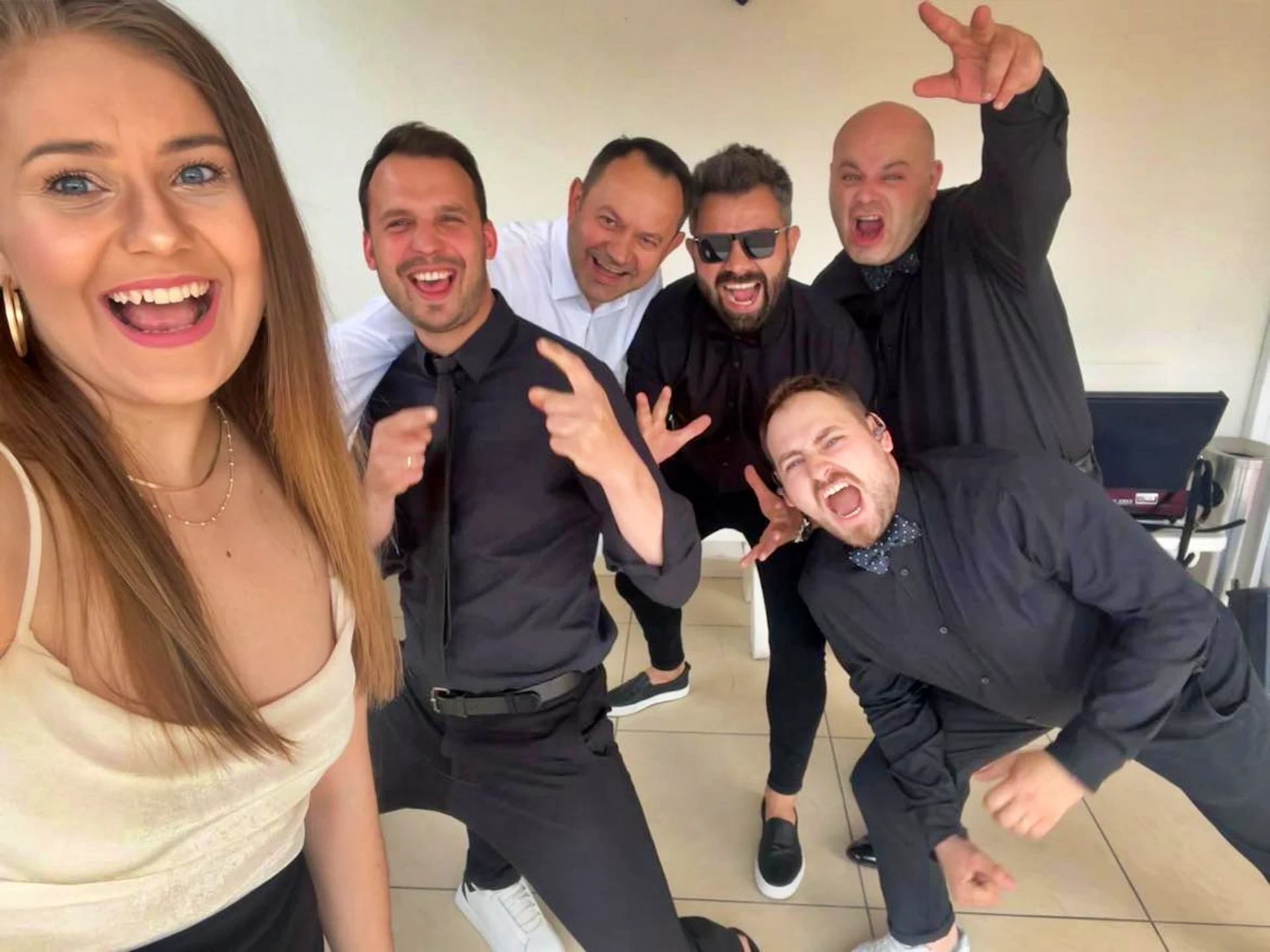 Zdjecie z galerii Anex Band 45